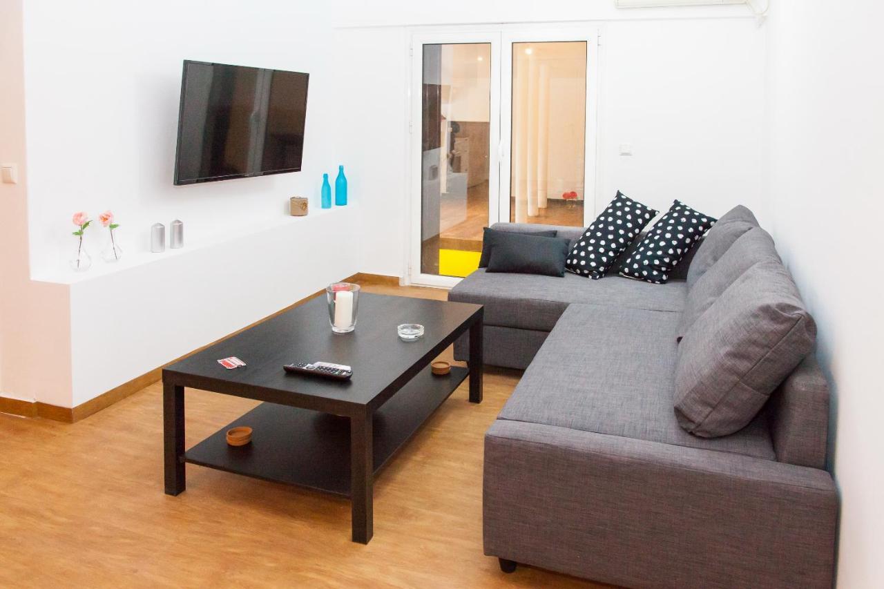 Glyfada Square Modern And Cozy Apartment Voúla 외부 사진