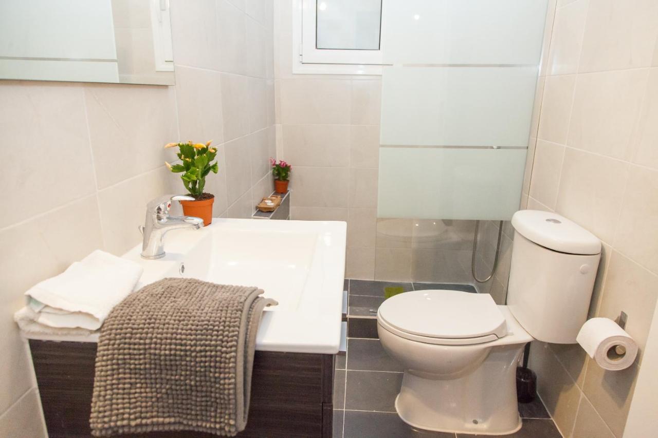 Glyfada Square Modern And Cozy Apartment Voúla 외부 사진